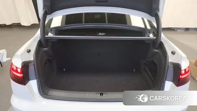 Audi A4 (B9) id 3378830 из Кореи 11