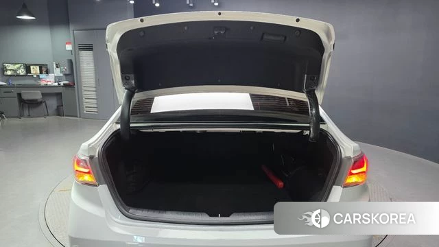 Hyundai Sonata New Rise Hybrid id 4417345 из Кореи 11