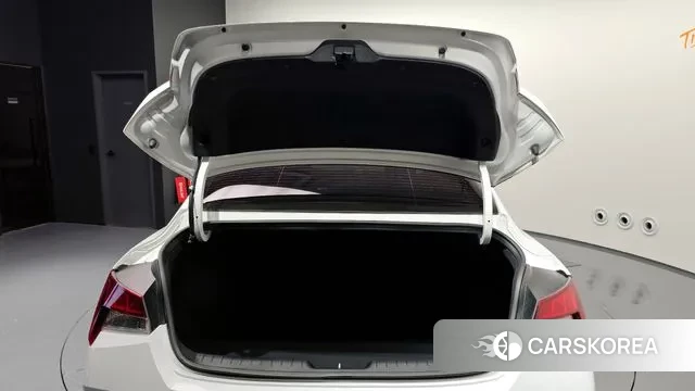 Hyundai Avante (CN7) id 3778399 из Кореи 11