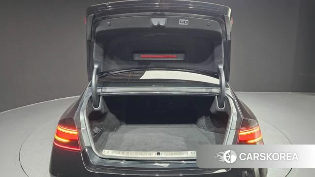 Genesis G90 (RS4) id 4757788 из Кореи 11