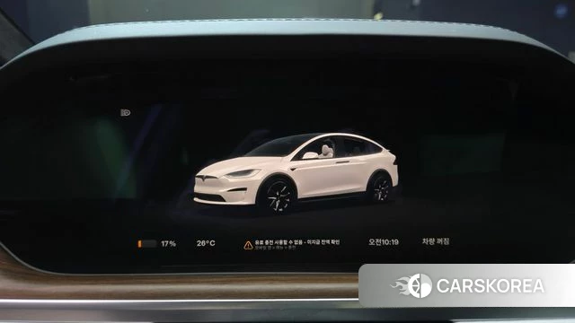 Tesla Model X id 4853729 из Кореи 11