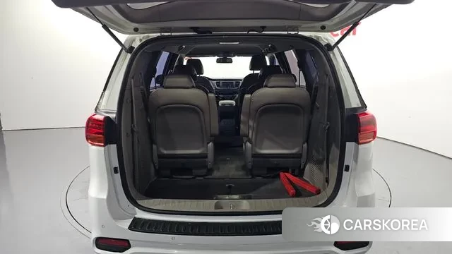 Kia The New Carnival id 3616778 из Кореи 11