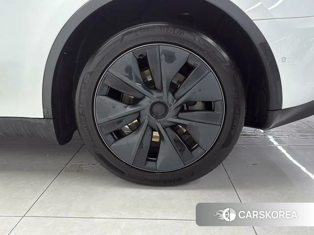 Tesla Model Y id 4238266 из Китая 11