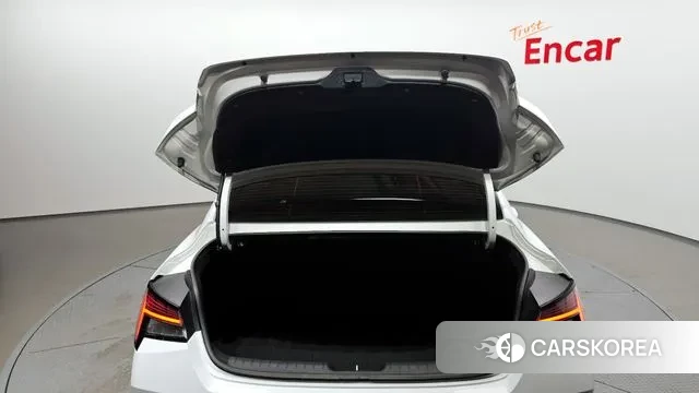 Hyundai Avante Hybrid (CN7) id 3626130 из Кореи 11