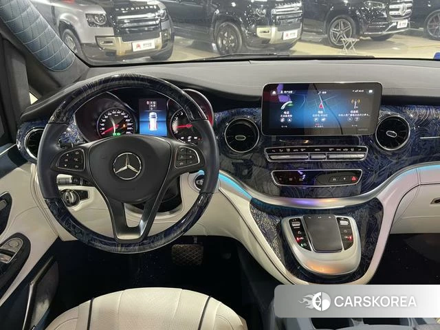 Mercedes-Benz V-class id 4264912 из Китая 11