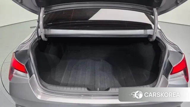 Hyundai Avante Hybrid (CN7) id 3529964 из Кореи 11