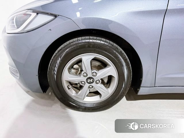 Hyundai Avante AD id 4225845 из Кореи 11