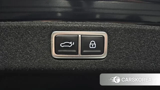 Hyundai Grandeur (GN7) id 3746118 из Кореи 11