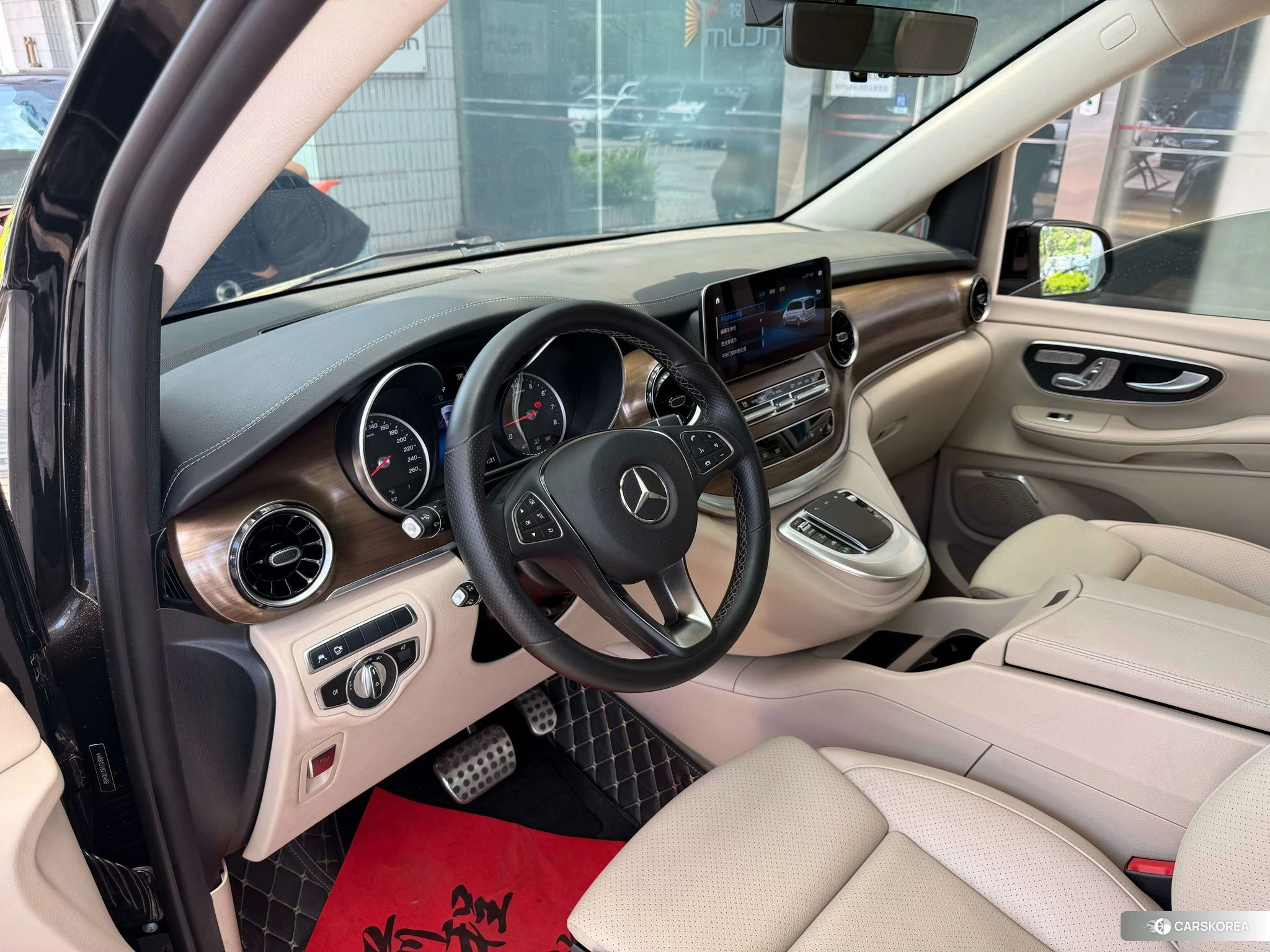 Mercedes-Benz V-class id 4479357 из Китая 11