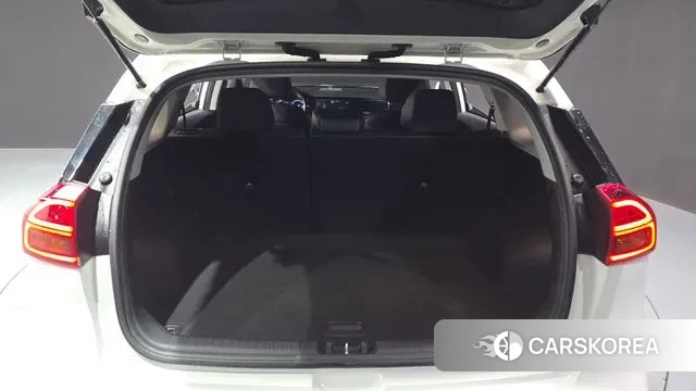 Kia Niro EV id 3478674 из Кореи 11