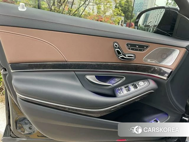 Mercedes-Benz S-class id 4221813 из Китая 11