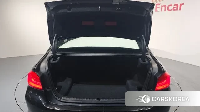 BMW 5 Series (G30) id 3587848 из Кореи 11