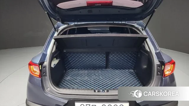 Kia Stonic id 3520632 из Кореи 11