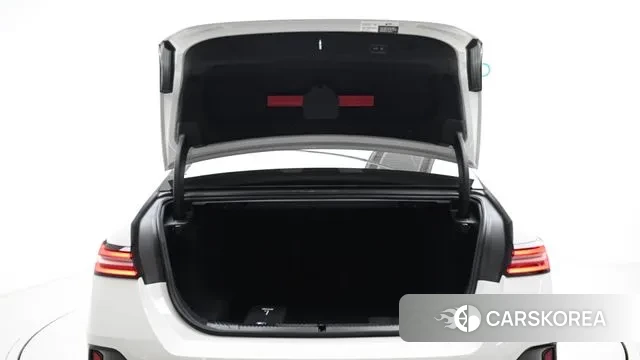 BMW 5 Series (G60) id 3042503 из Кореи 11