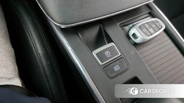 Hyundai The New Grandeur IG Hybrid id 4293351 из Кореи 11
