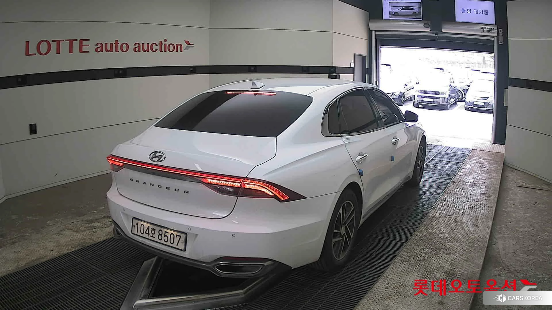 Hyundai Grandeur id 3888295 из Кореи 11