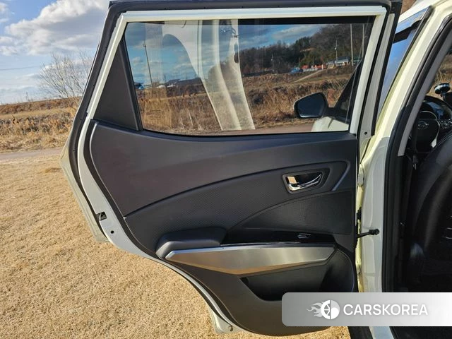 Ssangyong Tivoli Air id 4406388 из Кореи 11