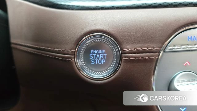 Genesis G90 (RS4) id 4773922 из Кореи 11