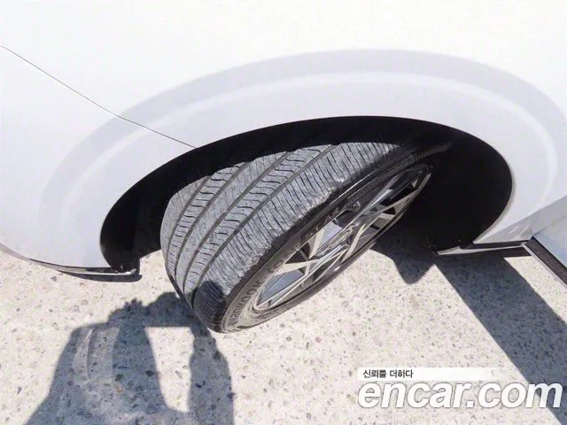 Hyundai Grandeur (GN7) id 2919790 из Кореи 11