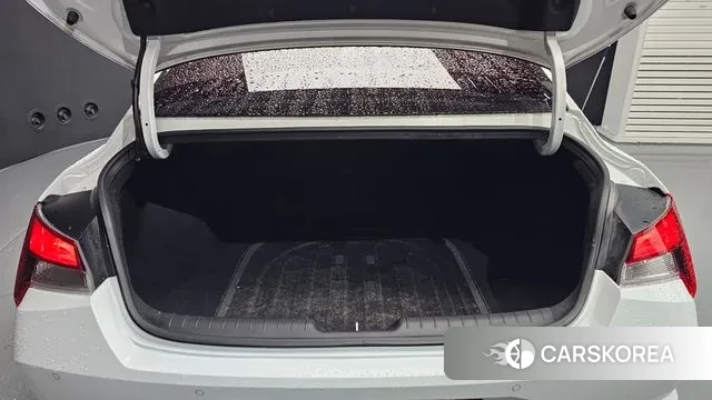 Hyundai Avante Hybrid (CN7) id 2931569 из Кореи 11