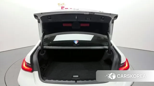 BMW 3 Series (G20) id 3410708 из Кореи 11