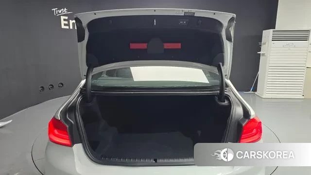 BMW 5 Series (G30) id 3474880 из Кореи 11