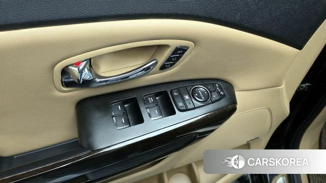 Kia The New Carnival id 4356547 из Кореи 11