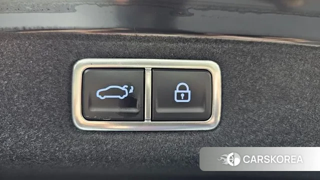 Hyundai Grandeur (GN7) id 3353475 из Кореи 11