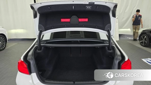 BMW 5 Series (G30) id 4746738 из Кореи 11