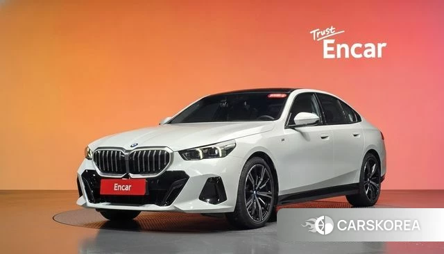 BMW 5 Series (G60) id 4589881 из Кореи 11