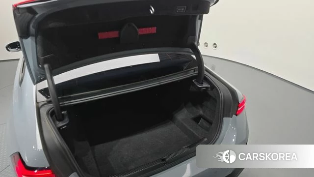 BMW 5 Series (G60) id 3952999 из Кореи 11