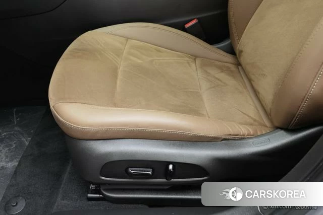 Buick Regal id 4210723 из Китая 11