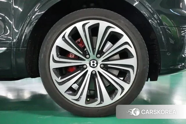 Bentley Bentayga id 3021373 из Кореи 11