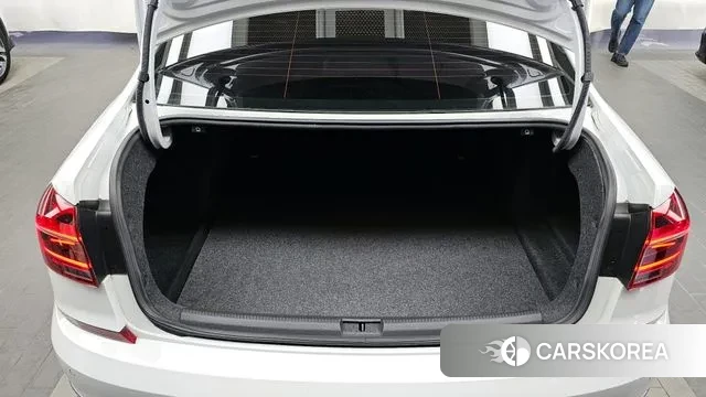 Volkswagen The New Passat id 3489754 из Кореи 11