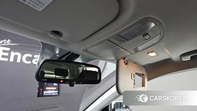 Kia Stonic id 3672748 из Кореи 11