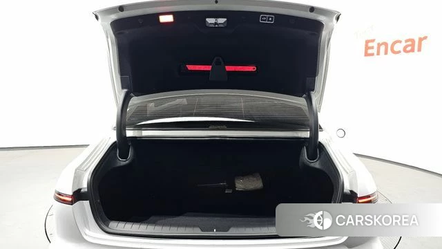 Hyundai Grandeur (GN7) id 4185753 из Кореи 11