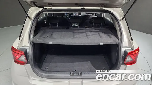 Hyundai Venue id 2686429 из Кореи 11