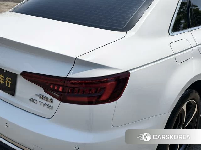 Audi A4L id 4216870 из Китая 11