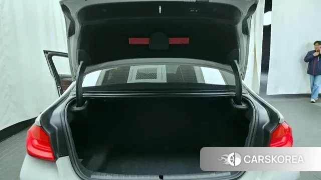 BMW 5 Series (G30) id 3454456 из Кореи 11