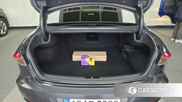 Hyundai The New Grandeur IG Hybrid id 4469609 из Кореи 11