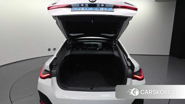BMW i4 id 4349989 из Кореи 11