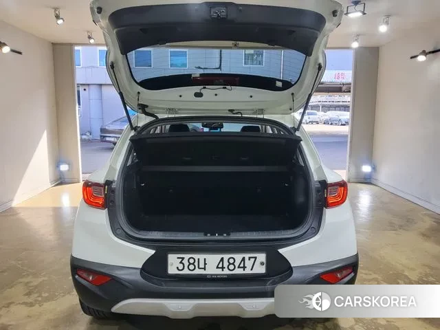 Kia Stonic id 3669230 из Кореи 11