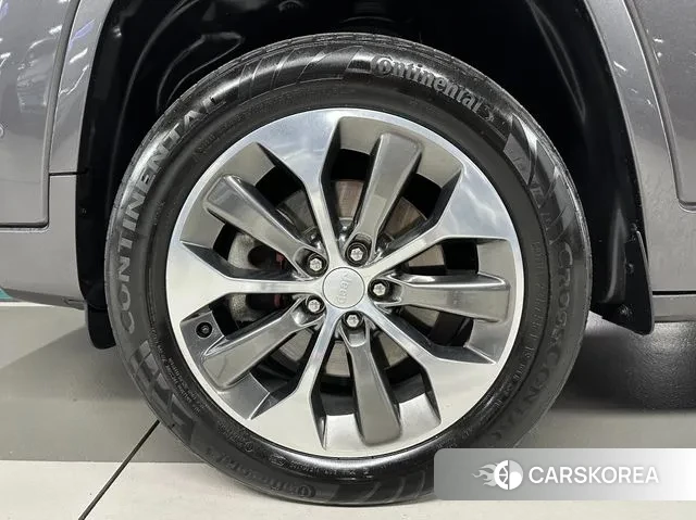 Jeep Cherokee (KL) id 3284118 из Кореи 11