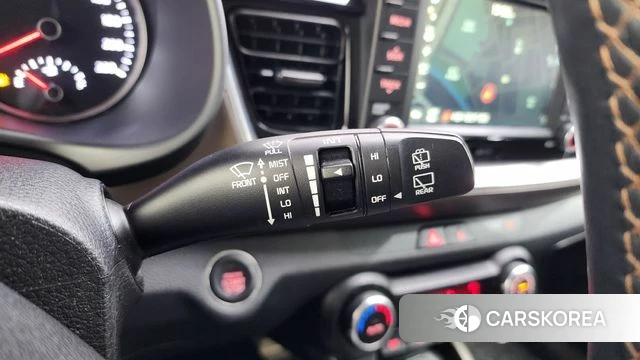 Kia Stonic id 4781153 из Кореи 11