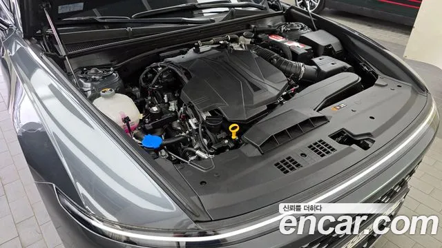 Hyundai Grandeur (GN7) id 2816455 из Кореи 11