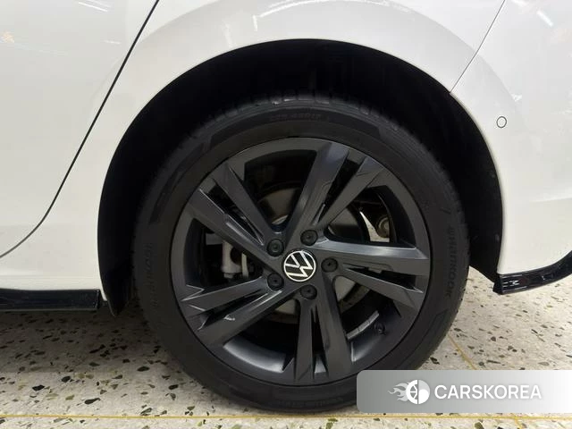 Volkswagen Golf id 4263086 из Китая 11