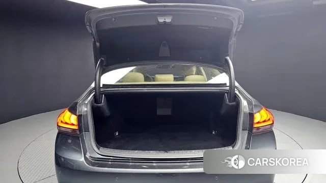 Genesis G80 id 3380426 из Кореи 11