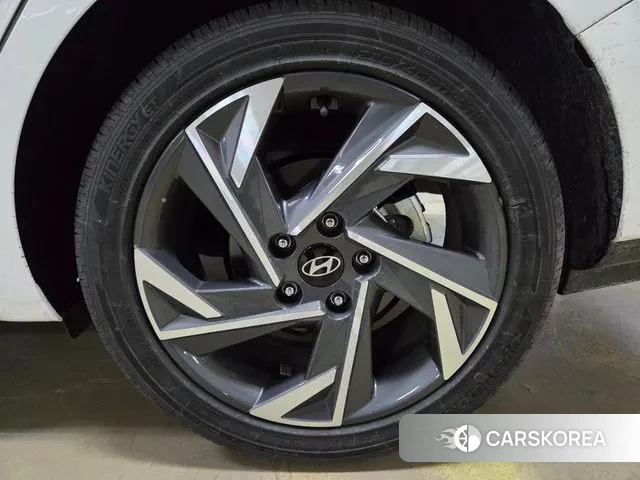 Hyundai The New Avante (CN7) id 3447179 из Кореи 11