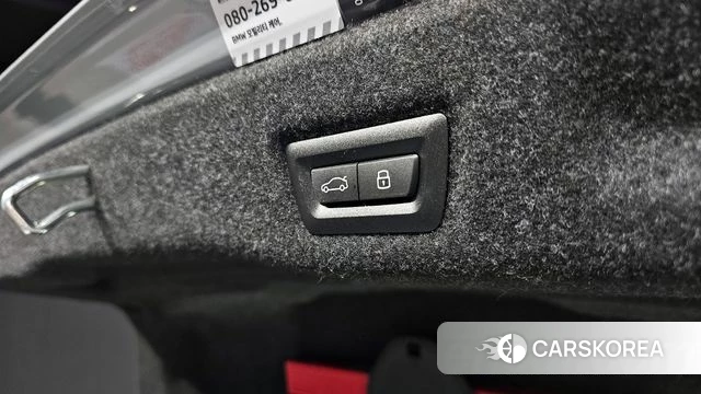 BMW 5 Series (G60) id 3805431 из Кореи 11