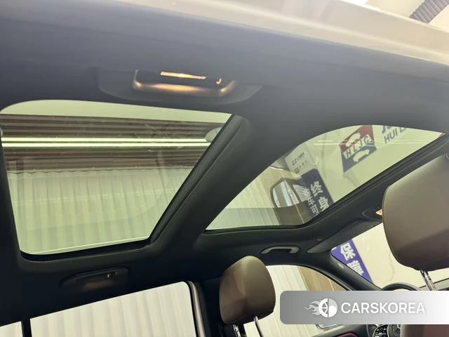 Mercedes-Benz GLB id 4257375 из Китая 11